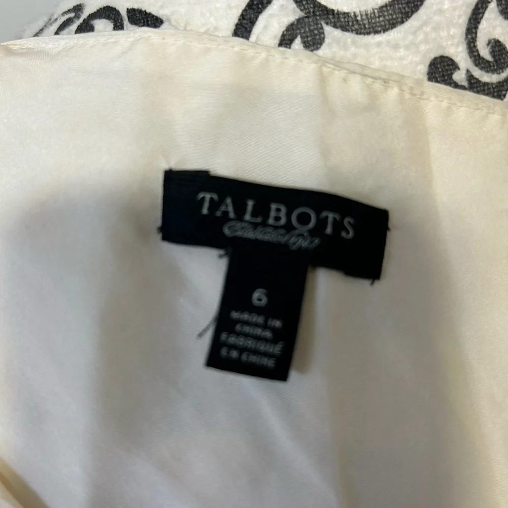 Funky Textured Blouse - Picture 2 of 2